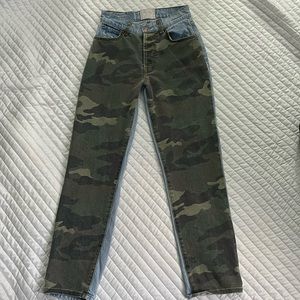 REVICE CAMO JEANS SZ 25